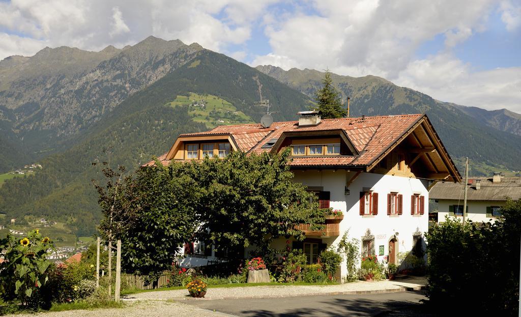Krebishof Agriturismo Scena Exterior foto
